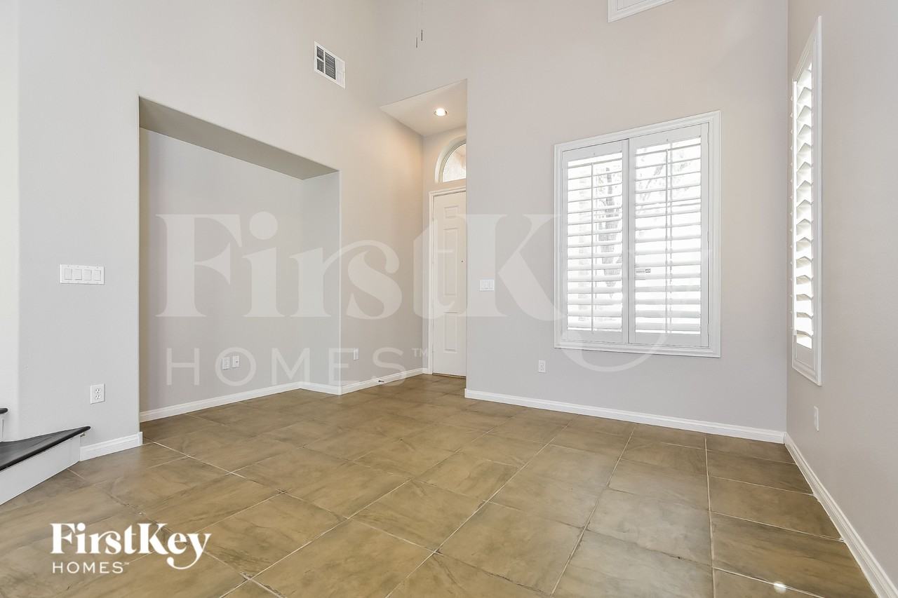 7580 Alexander Hills St - Photo 4 of 16