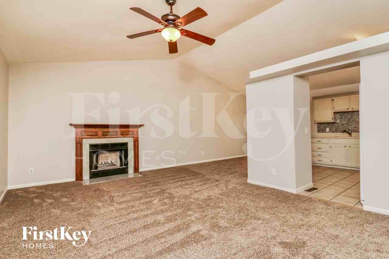 1831 Florine Ct - Photo 4 of 15