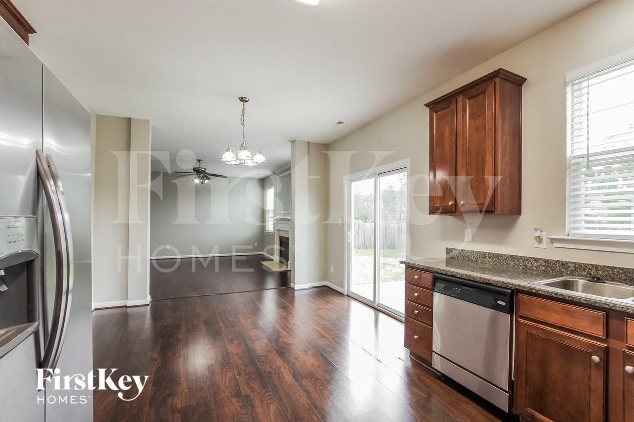 14708 Asheton Creek Dr - Photo 6 of 15