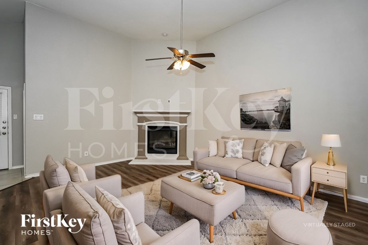 11501 Dorado Vista Trl - Photo 5 of 19