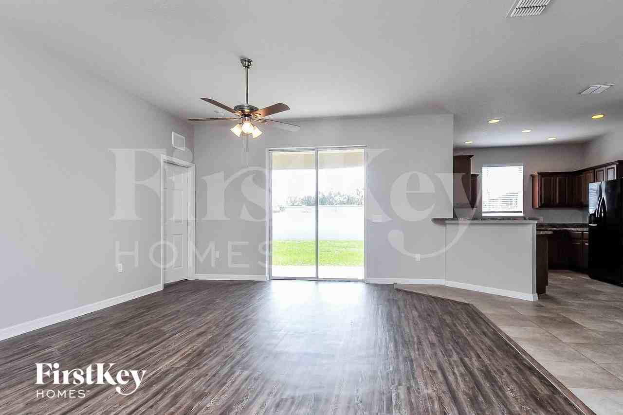 5276 Krenson Woods Way - Photo 2 of 15