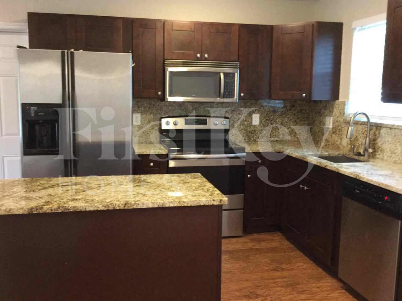 6521 Roosevelt St - Photo 2 of 29