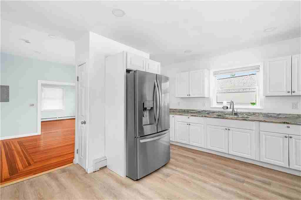 178 Ledge St ##1 - Photo 6 of 26