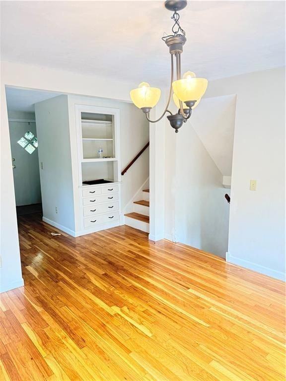 121 Greenwich Ave - Photo 3 of 19