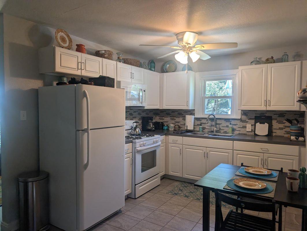 4308 Avenue G ##B-1 - Photo 3 of 15