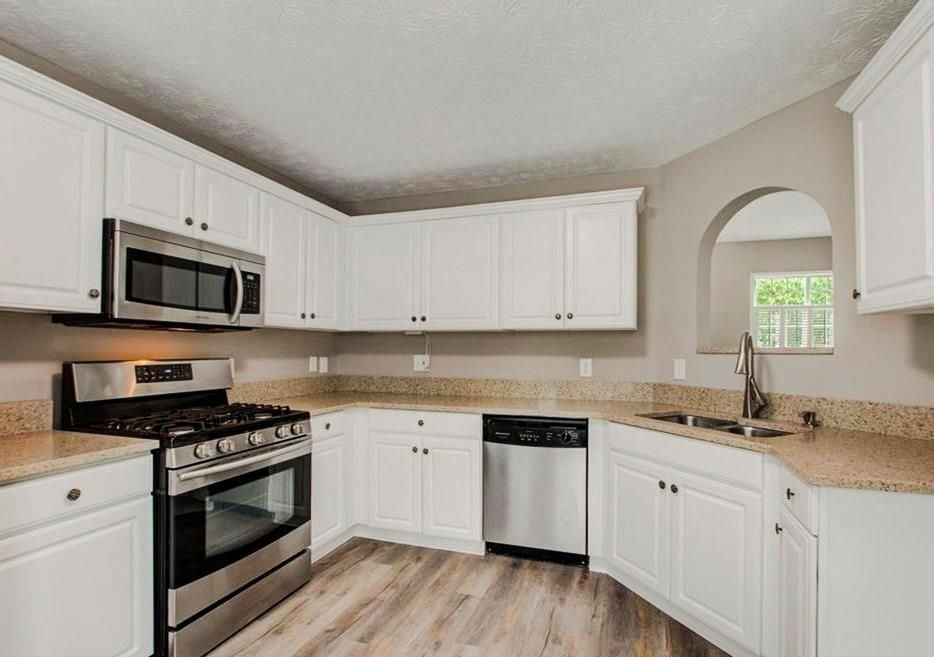 3321 Serenade Ct - Photo 7 of 29