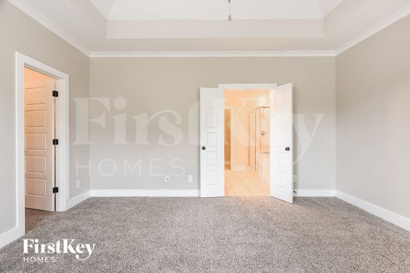 4881 Mountain Gap Dr - Photo 7 of 16