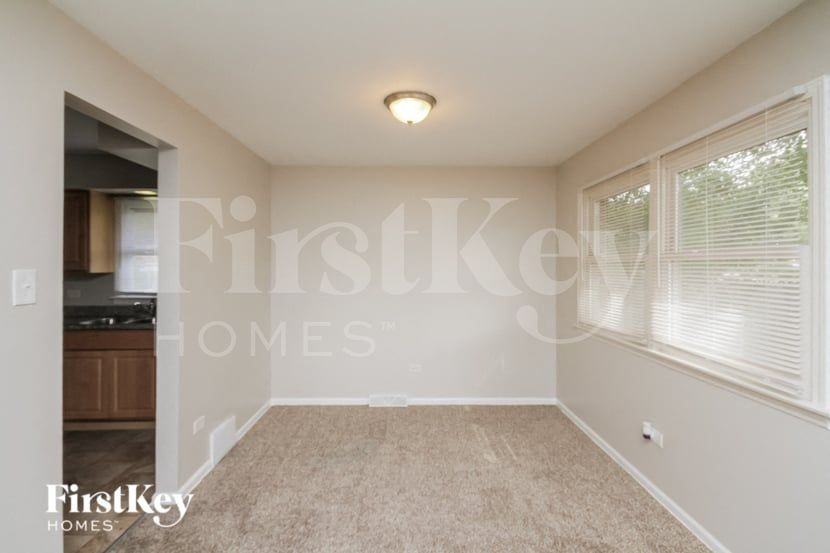 438 E 191st Pl - Photo 5 of 15