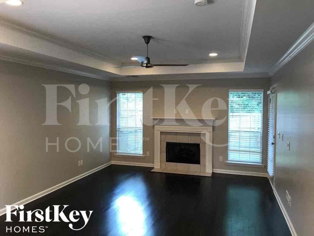 4248 Fieldstone Way - Photo 4 of 21