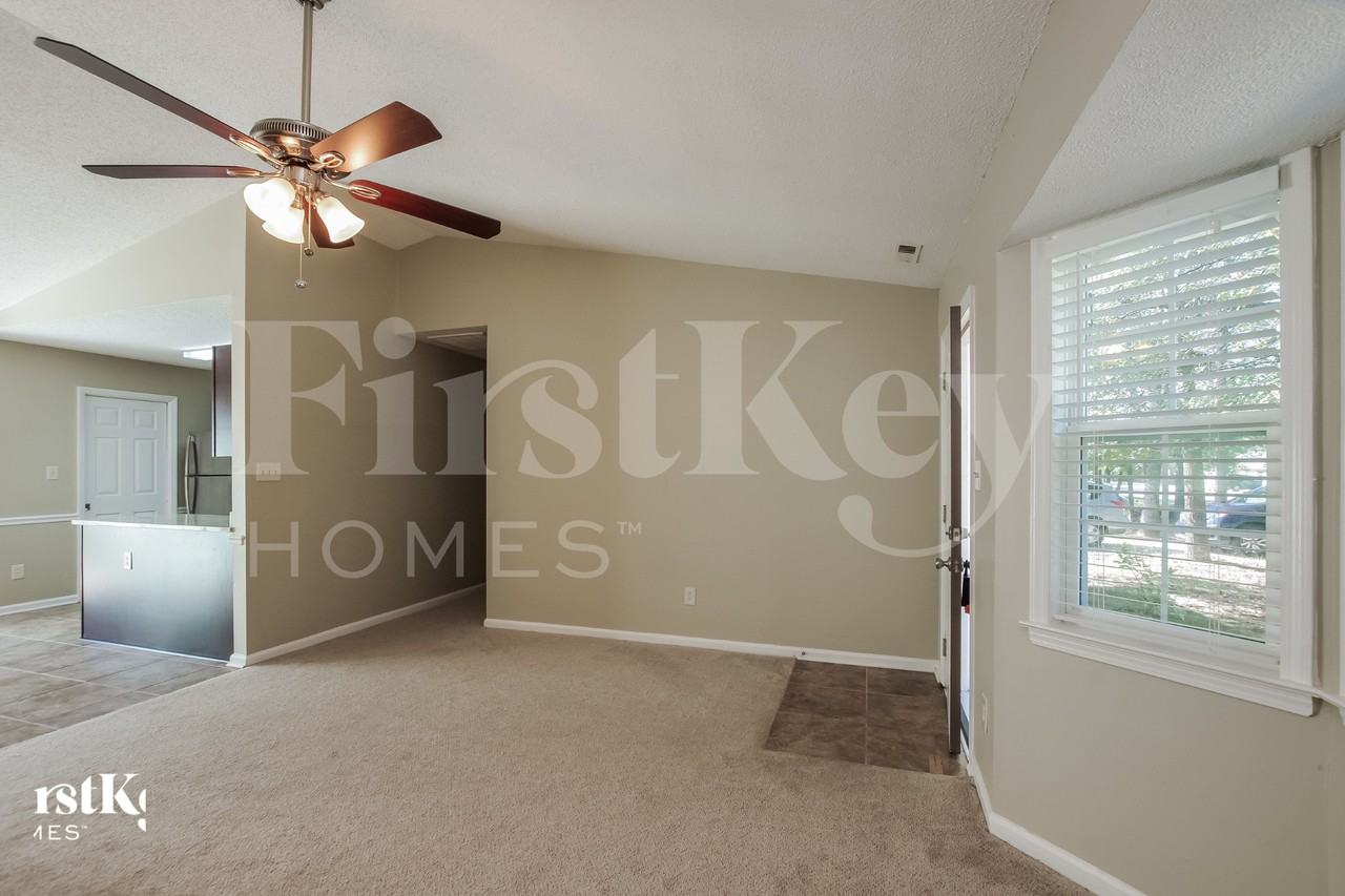 3204 Faircroft Way - Photo 2 of 18