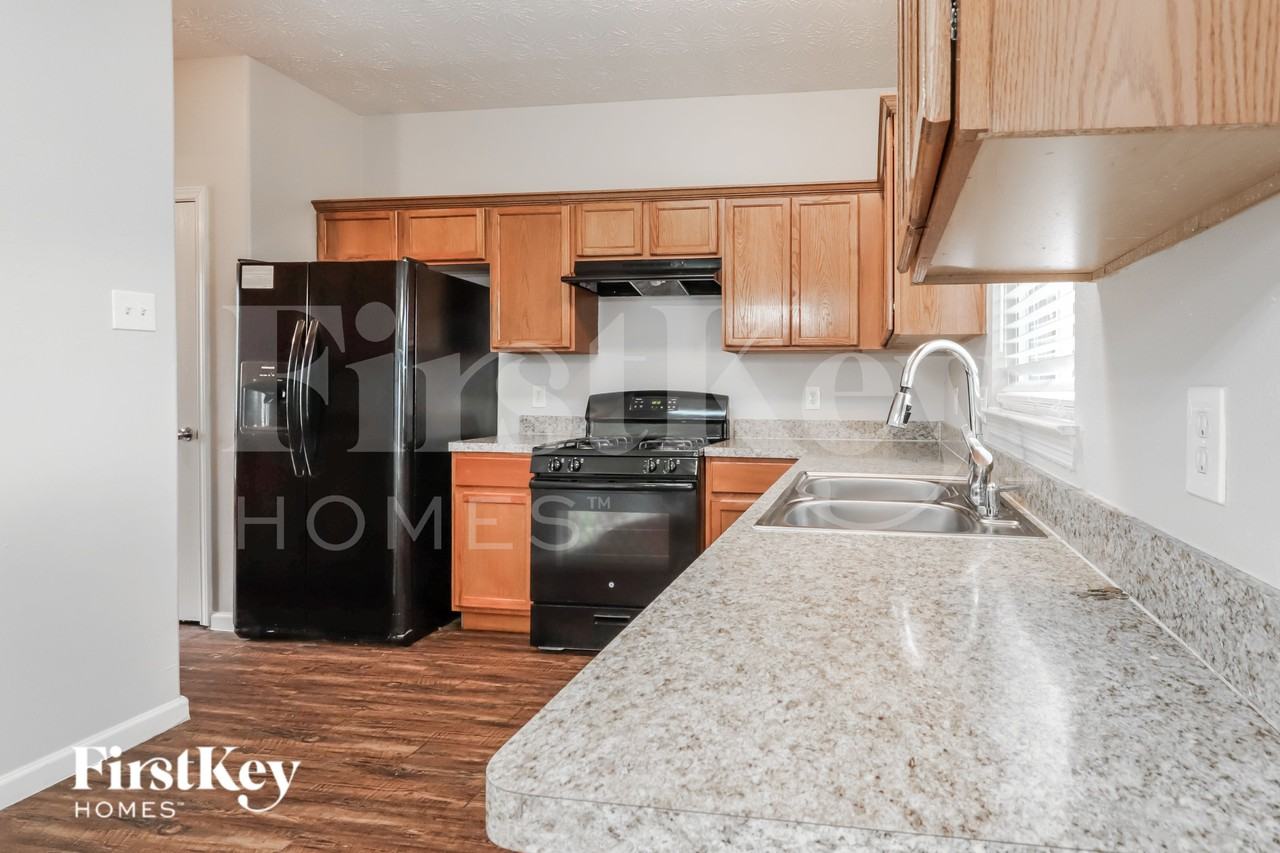 21613 Anvil Ln - Photo 7 of 16