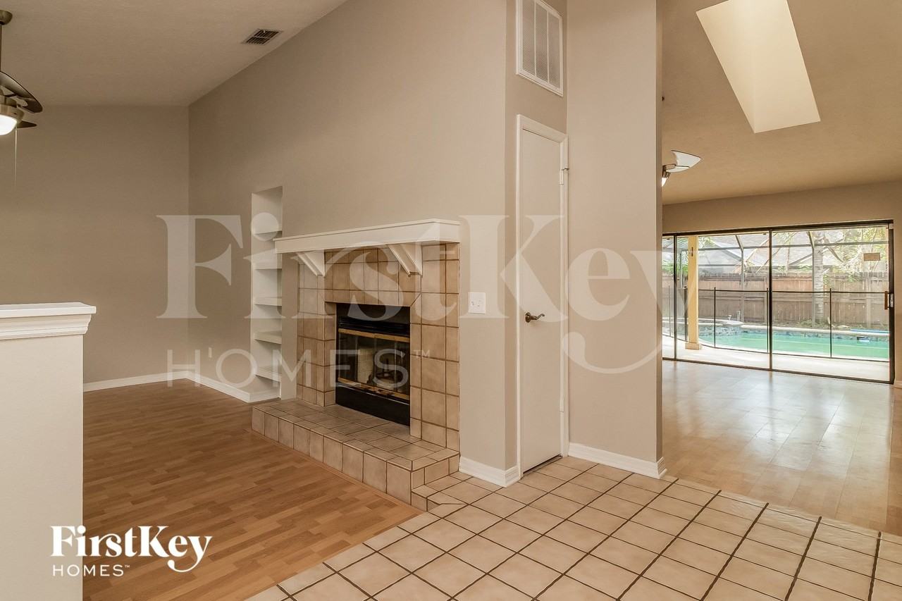 1448 Monte Lake Dr - Photo 3 of 15