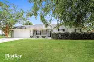 128 Greenleaf Dr - Photo 1 of 1
