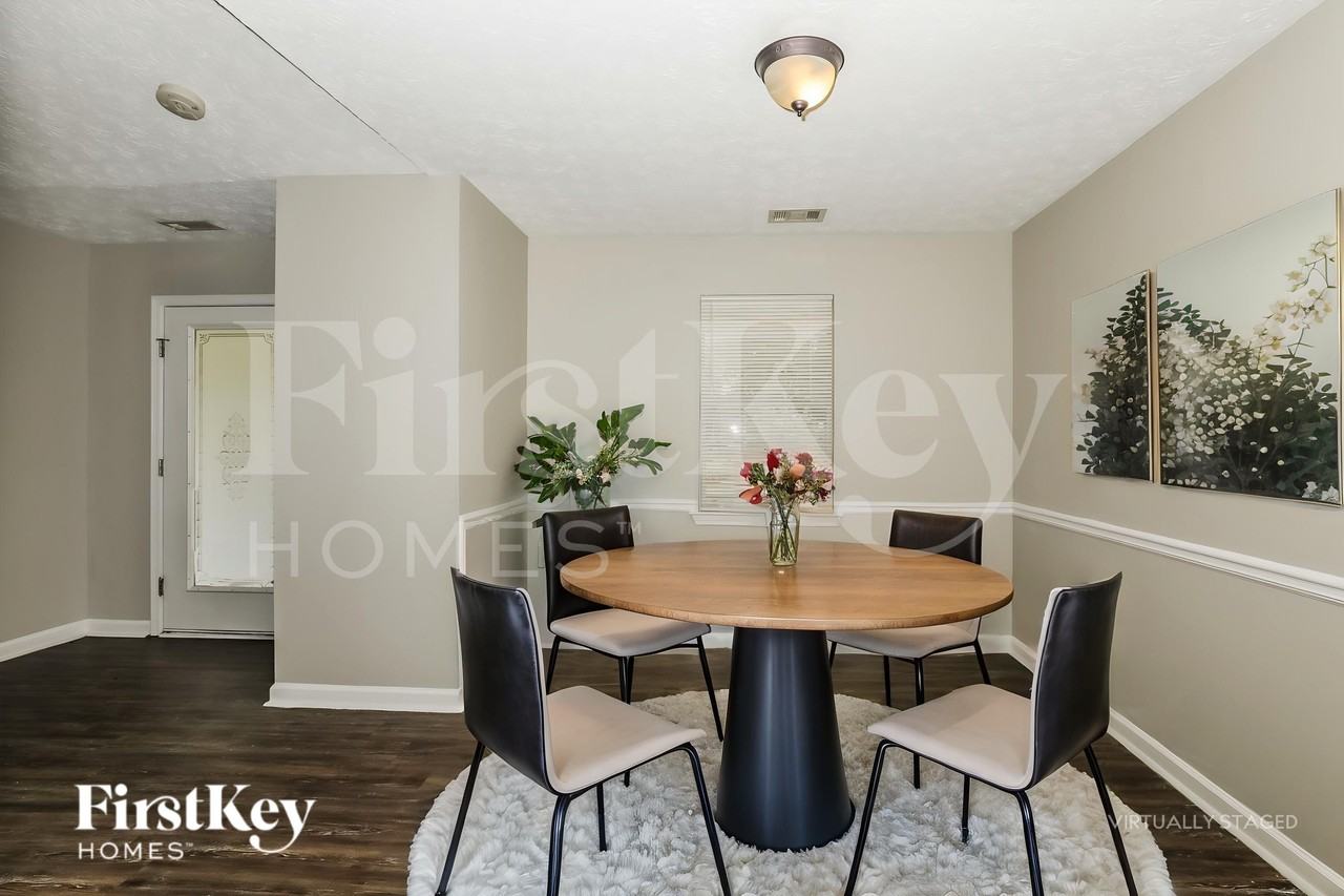 128 Greenleaf Dr - Photo 6 of 19