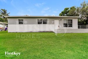 featured image of 1250 Ne 207th Ter