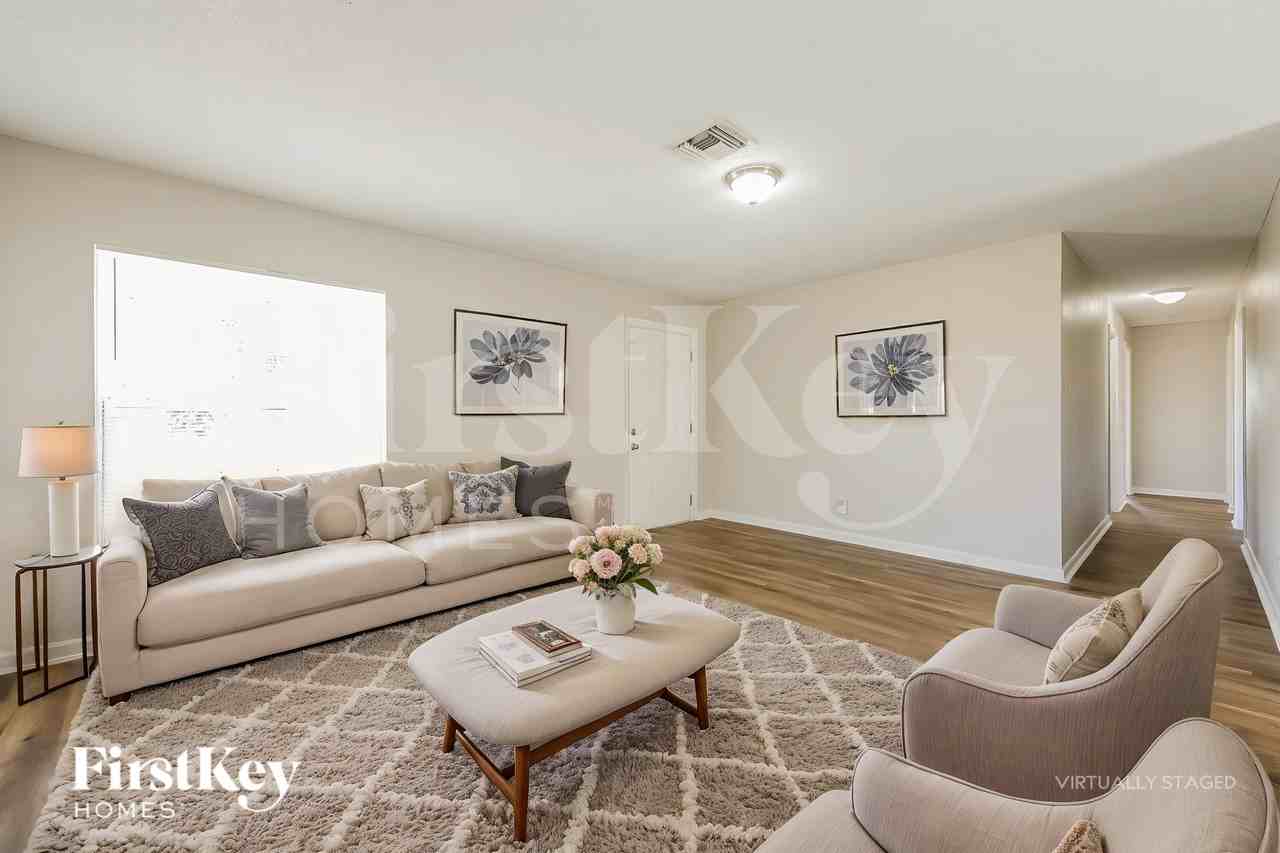 110 Dartmouth Dr Nw - Photo 4 of 20