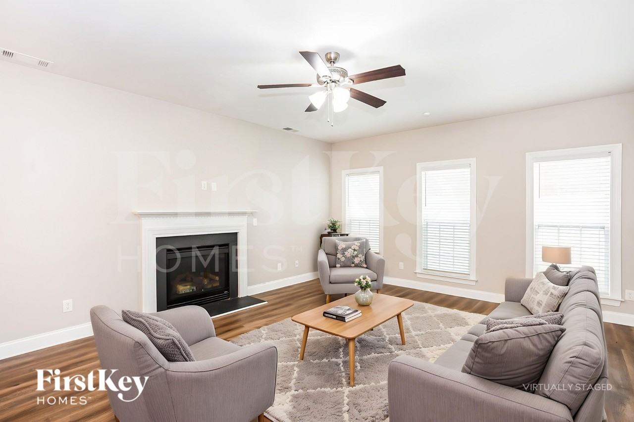 10826 Dapple Grey Ln - Photo 5 of 19