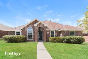 featured image of 1027 Sea Shell Dr