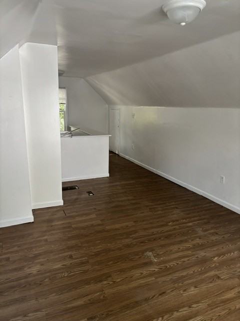 16700 Rockdale St - Photo 5 of 8
