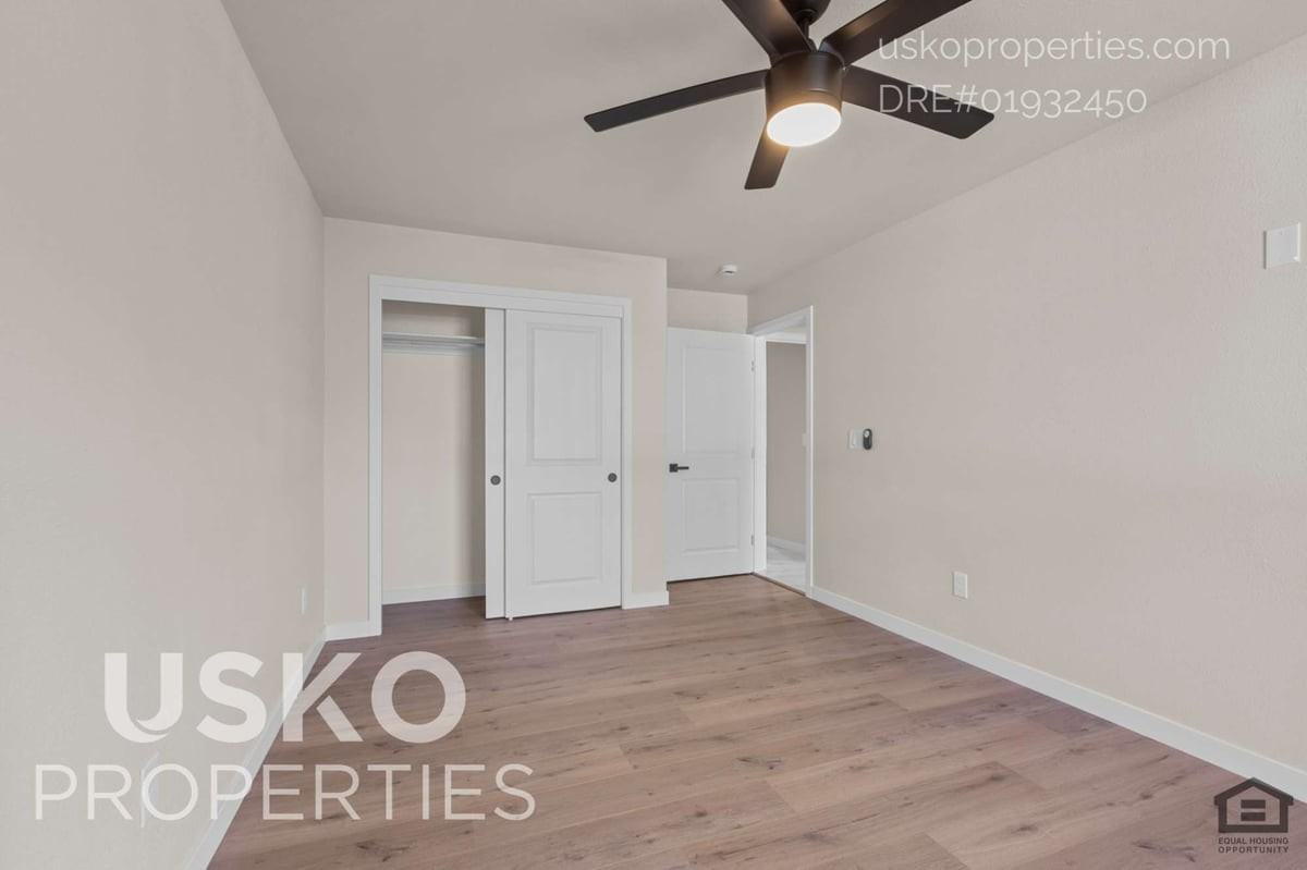 7835 Hutton Creek Ln #B - Photo 5 of 15