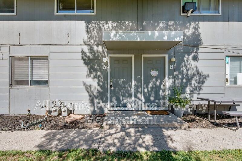 1403 E 7th St #A - Photo 2 of 16