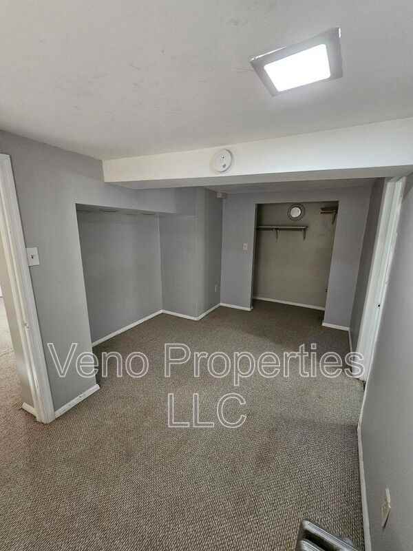 293 Hudson Ave #G - Photo 6 of 10