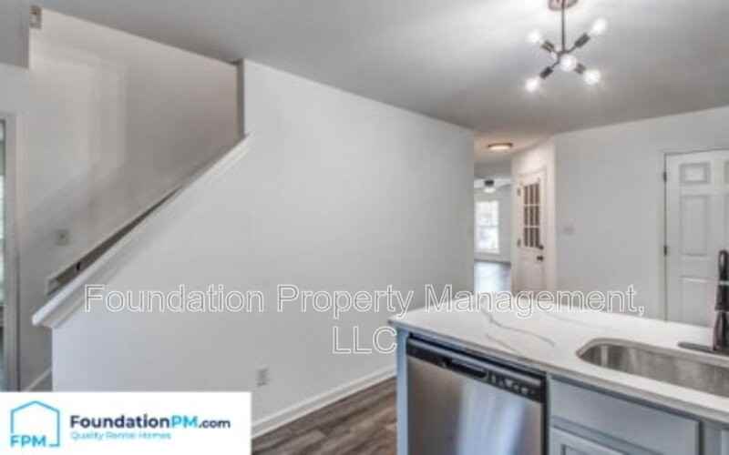 484 High Point Ter - Photo 6 of 16