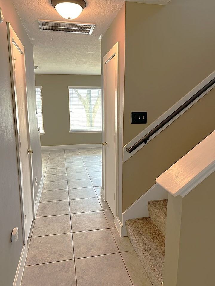 6819 Kingwood Glen Dr - Photo 5 of 38