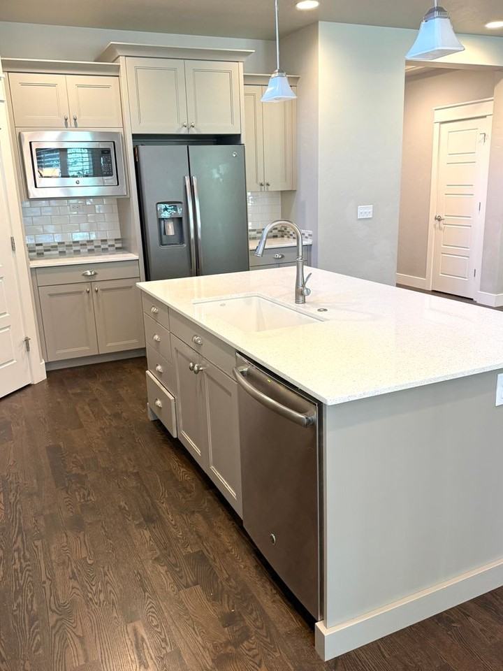 5267 N Mitchum Ave - Photo 5 of 27