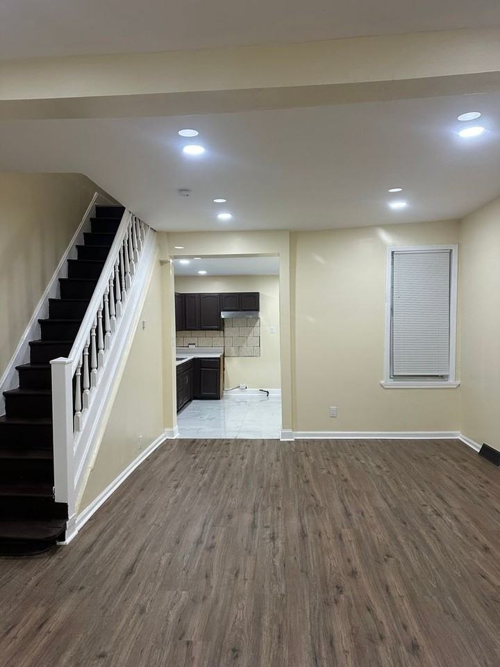 922 Forrester Ave - Photo 2 of 13