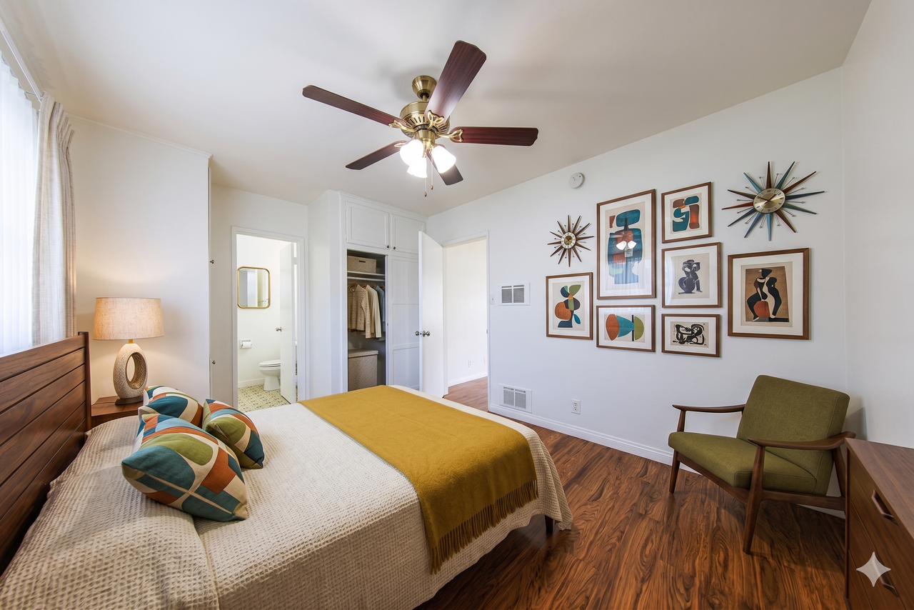 650 W. Wilson Ave - Photo 7 of 10