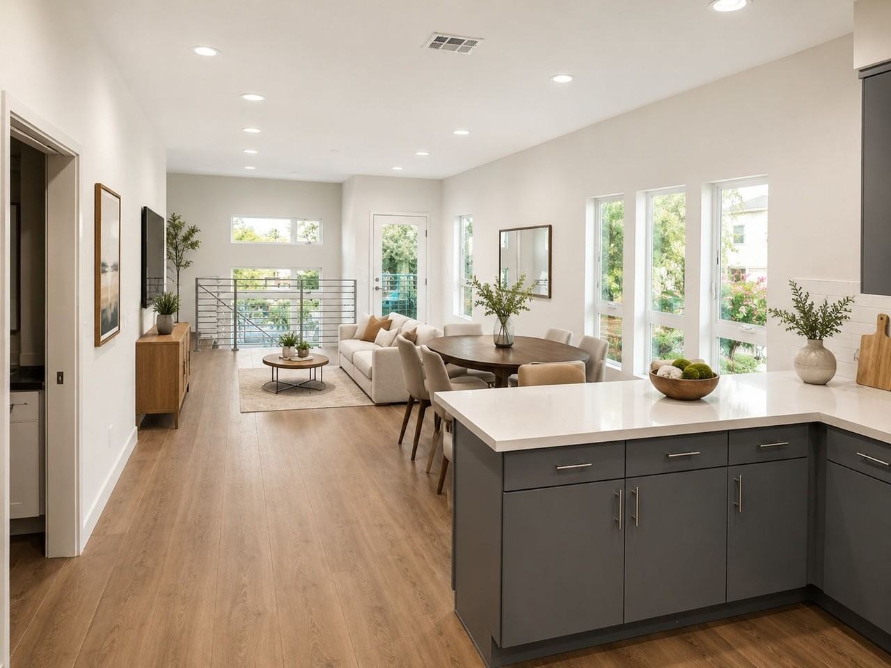 3 Bed Modern Townhome + 2 - Photo 6 of 50