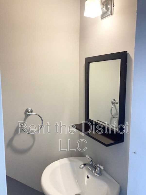 624 Orleans Pl Ne - Photo 6 of 25