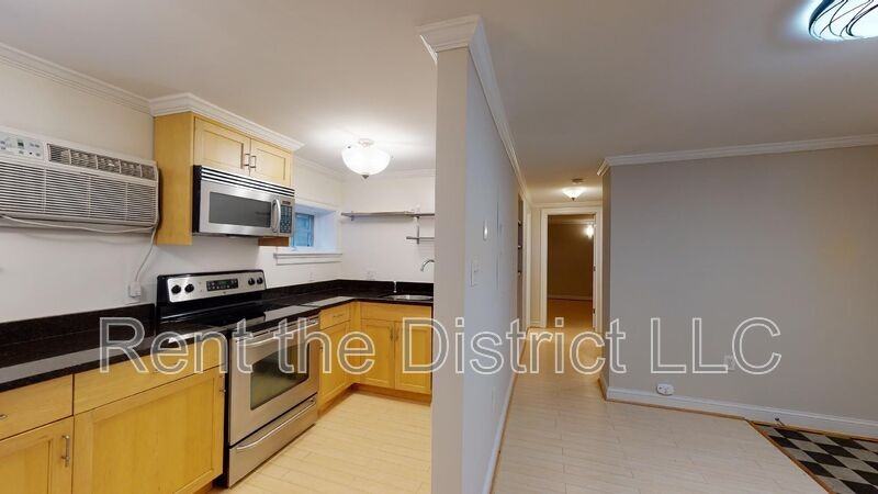 1708 Newton St Nw #102 - Photo 5 of 14