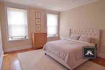 1803 Beacon St #3 - Photo 5 of 10