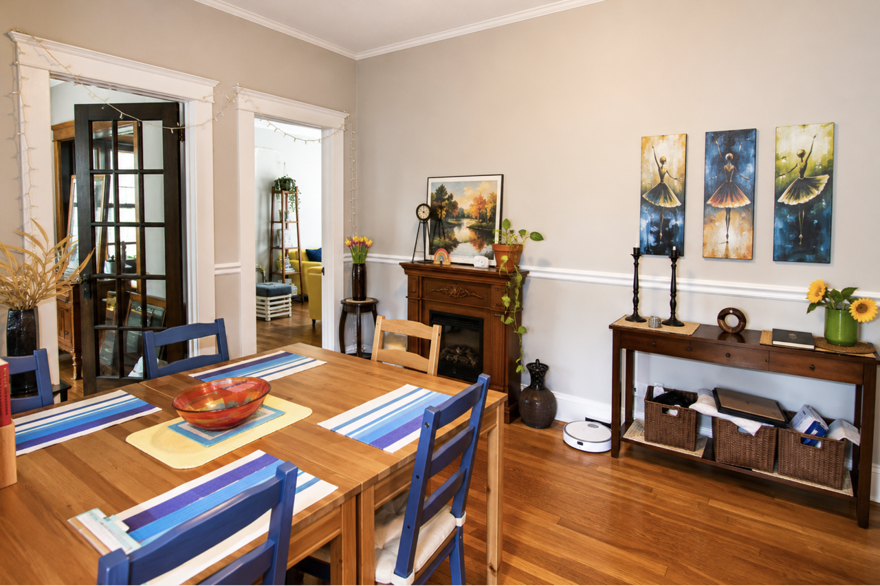 9 Greenway Ct #2 - Photo 3 of 12