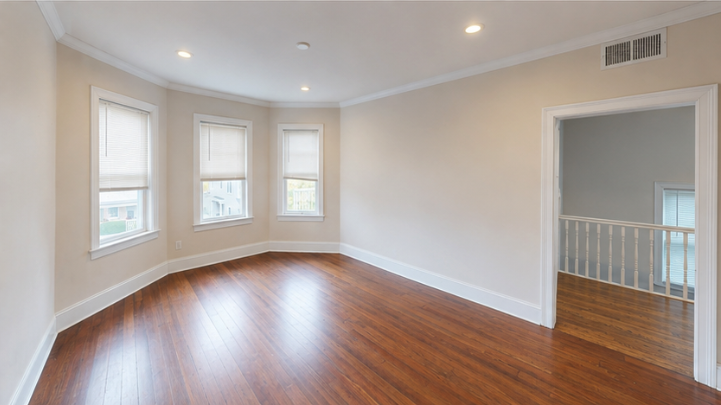 47 Iffley Rd #2 - Photo 4 of 15