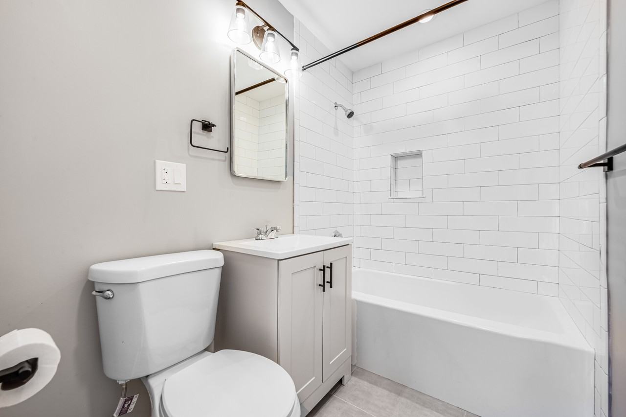 16 Waldemar Ave #102 - Photo 3 of 16