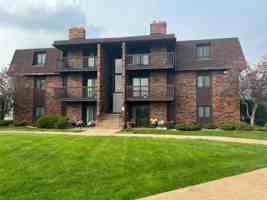 featured image of 2045 45th St #203