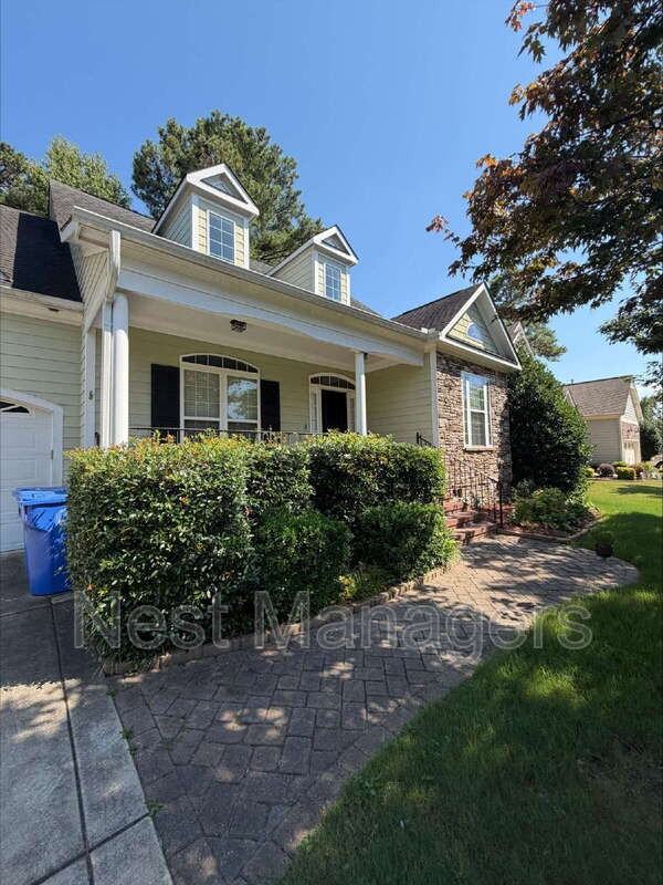 2409 Thorngrove Ct - Photo 2 of 20