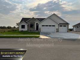 featured image of 5694 Eaglewood Dr