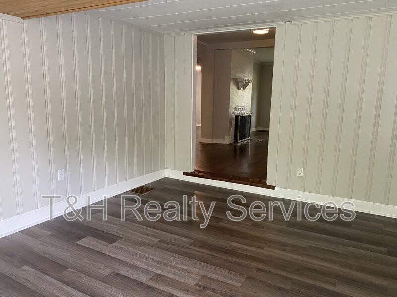5942 Haverford Ave - Photo 7 of 20