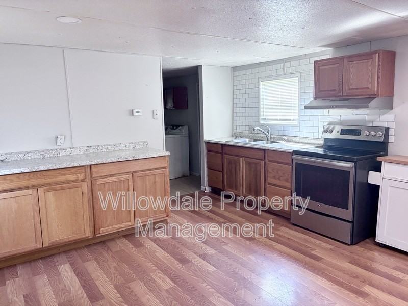 3020 Rustic Country Dr - Photo 3 of 14