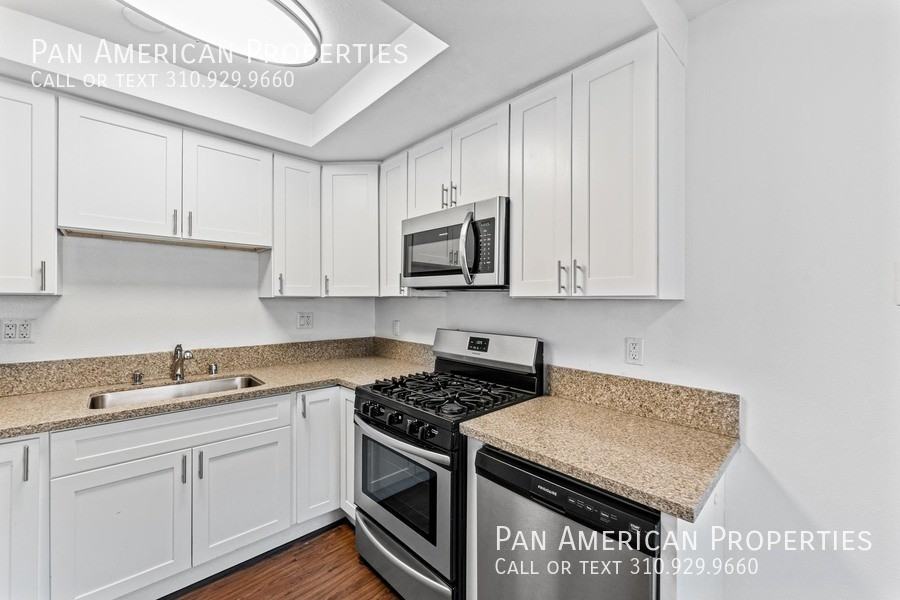 Elmwood Apartments - Photo 2 of 22