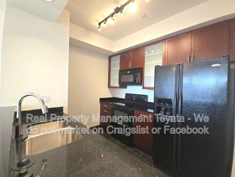 259 W Bakerview Rd #C401 - Photo 6 of 21