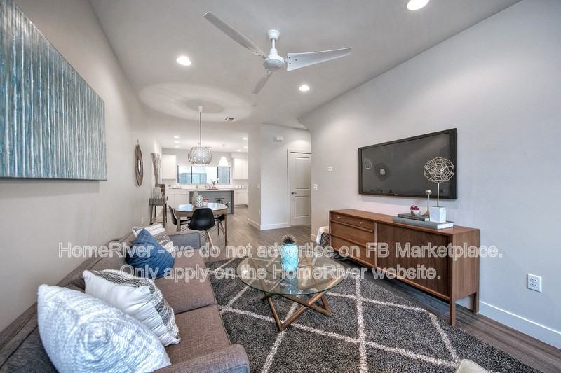1000 W 5th St #1010 - Photo 7 of 31