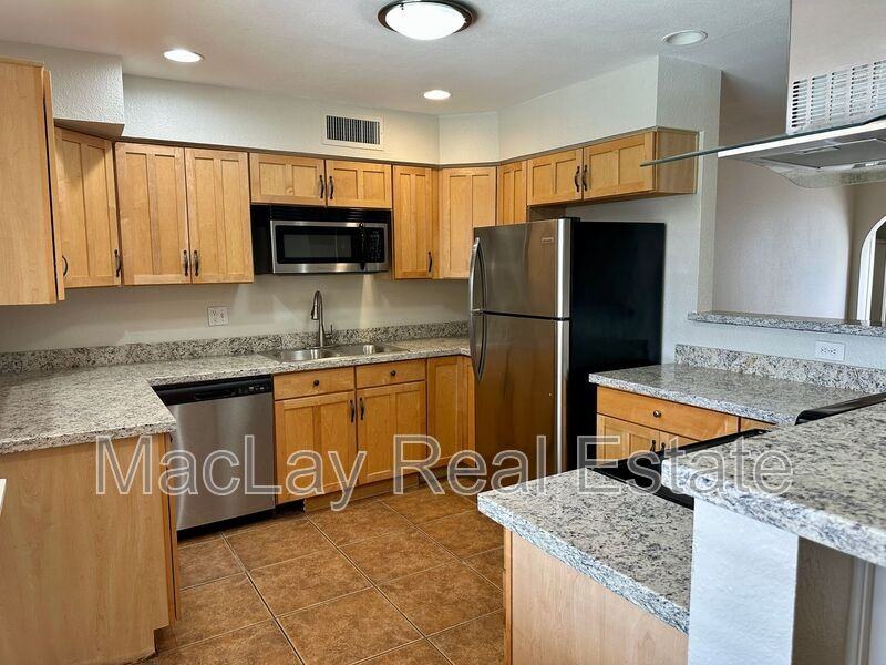 1441 E Diamond Dr - Photo 6 of 17
