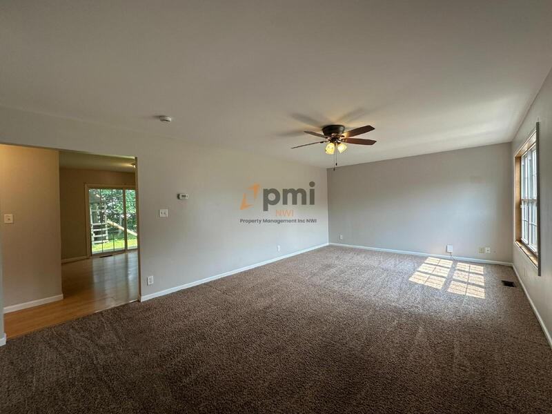 678 Dearborn Rd #D - Photo 3 of 19