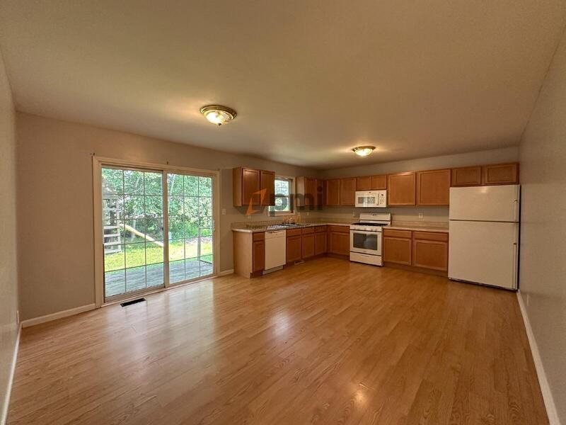678 Dearborn Rd #D - Photo 5 of 19