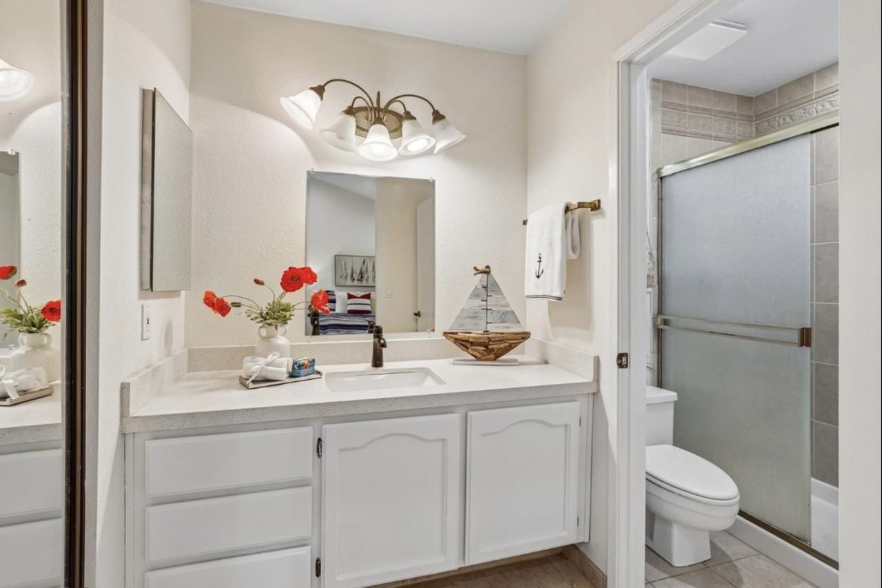 1558 Trimingham Dr #NA - Photo 7 of 16